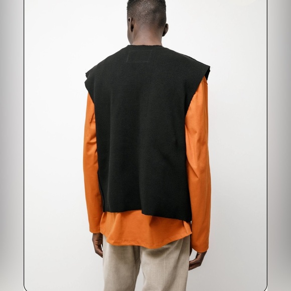 CAMIEL FORTGENSHEAVY RIB SPENCER KNIT VEST - BLACK - Picture 3 of 8